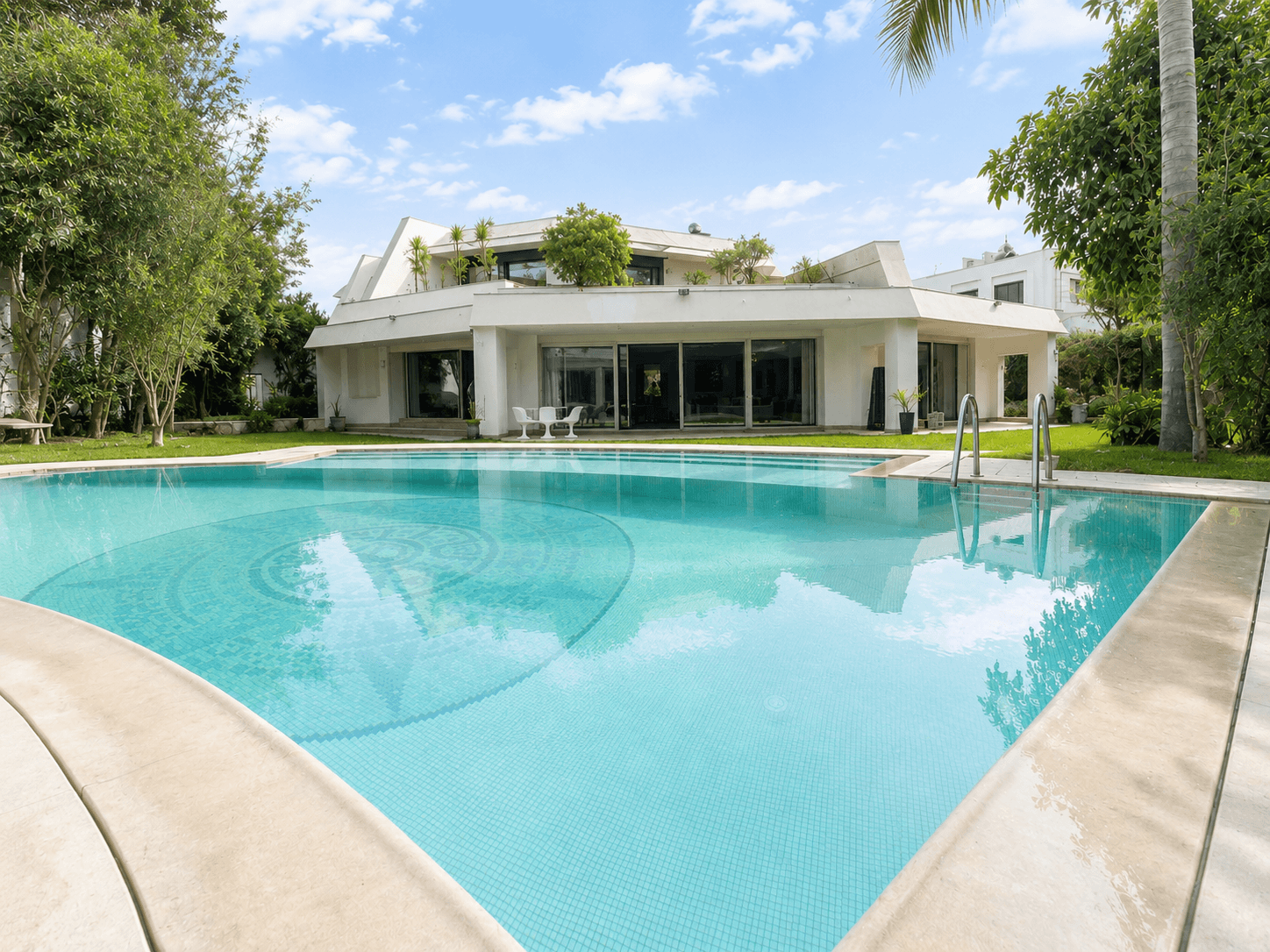Anfa Sup/Villa architecte à vendre - 1958m²
