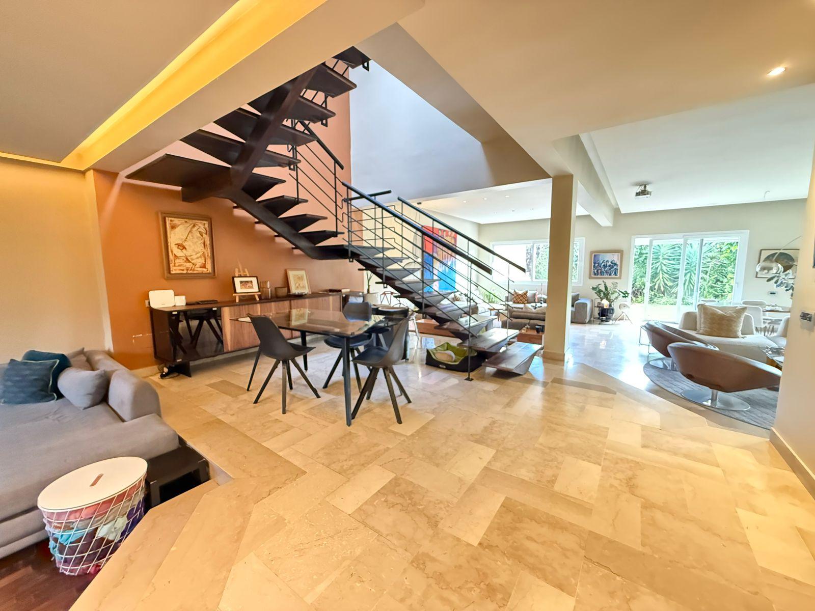 Californie/Villa à vendre 400m² - Résid. fermée